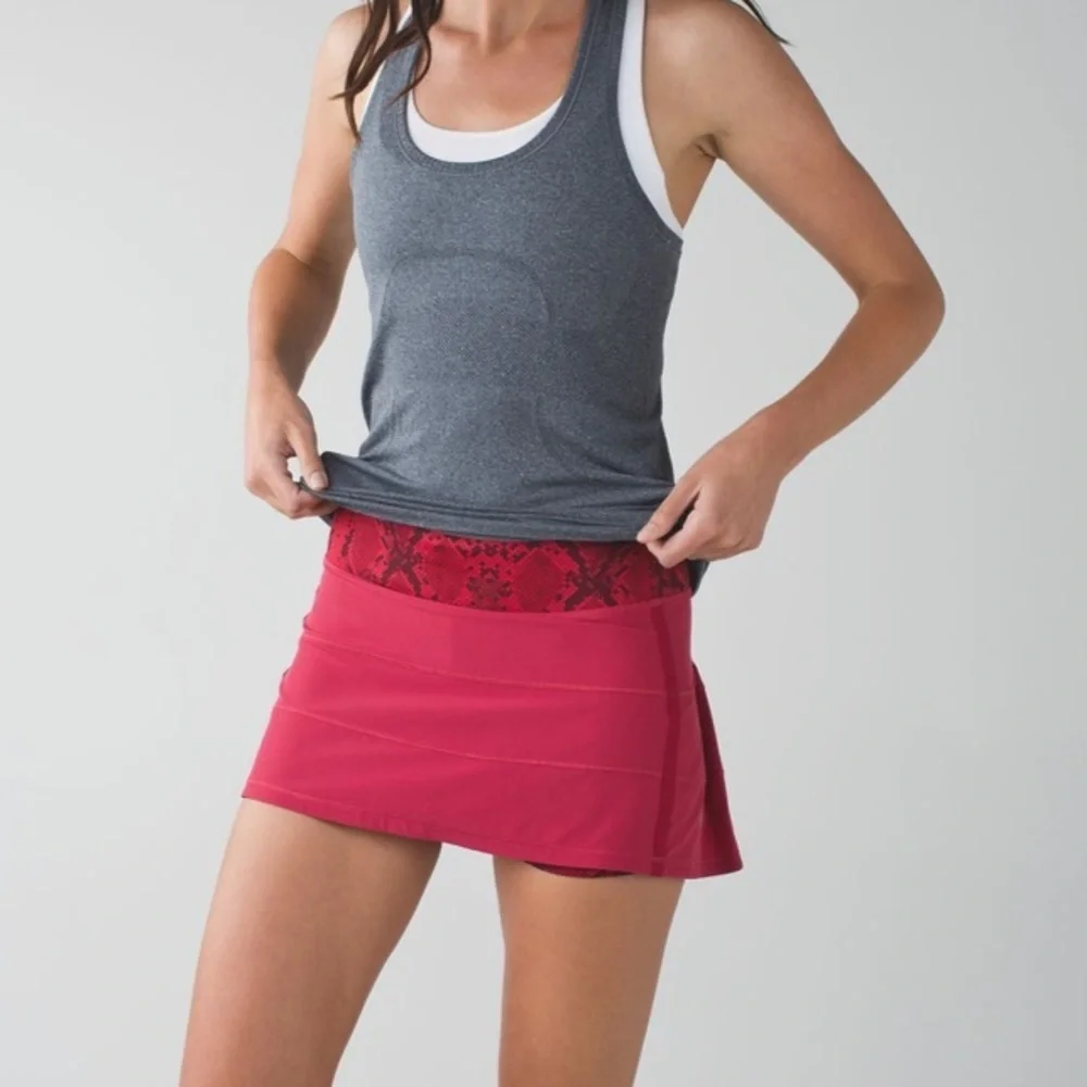 Lululemon Cranberry Pace Rival Skirt 4 Regular